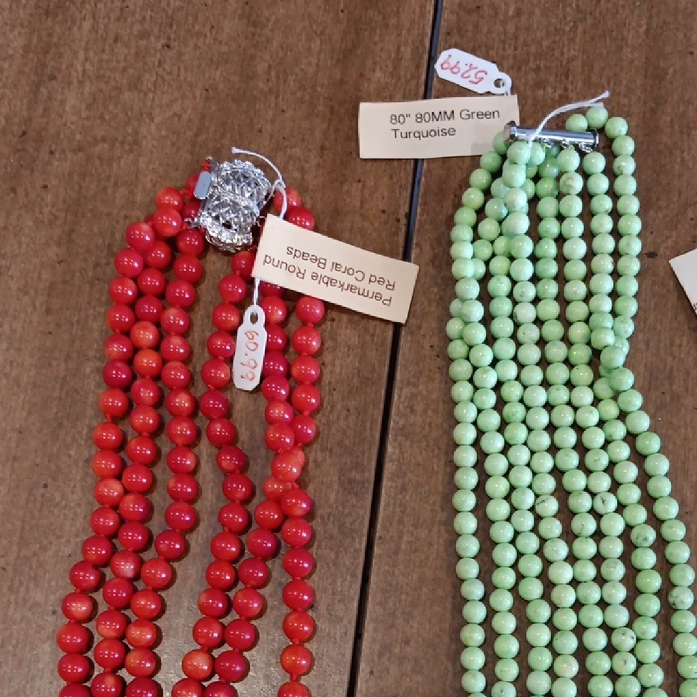 Colorful Beaded Necklace Set - Picture 2 of 8